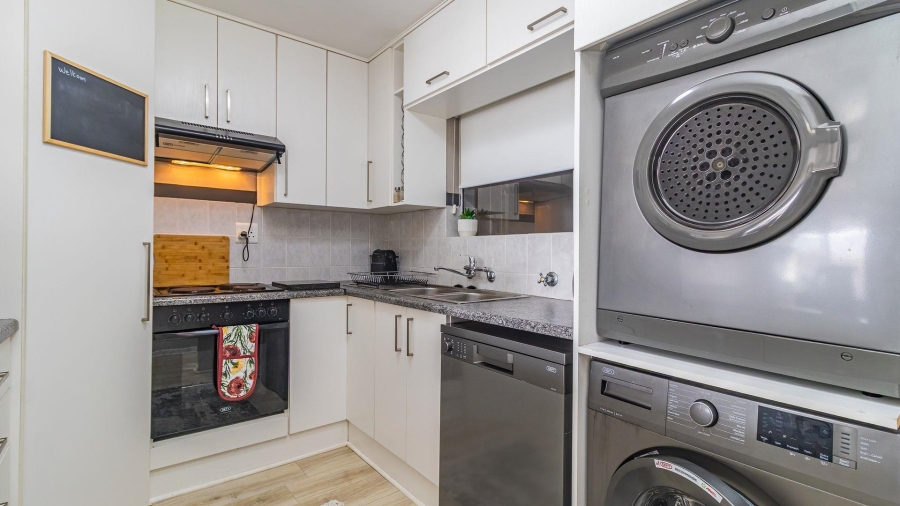 2 Bedroom Property for Sale in De Bakke Western Cape